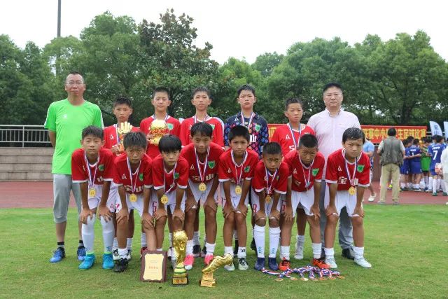 中甲两队换帅：日本教练接手平果 深足名宿重回南狮